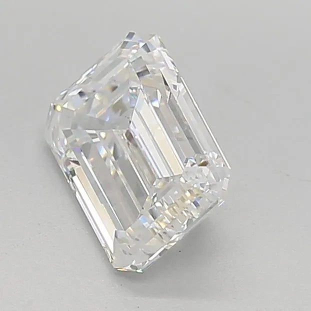 2.00ct Emerald Lab Grown Diamond (Colour D, Clarity VS2, IGI Certified)