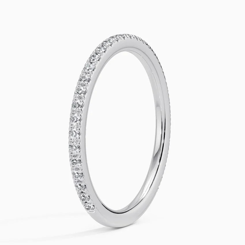 Pave Band 75%