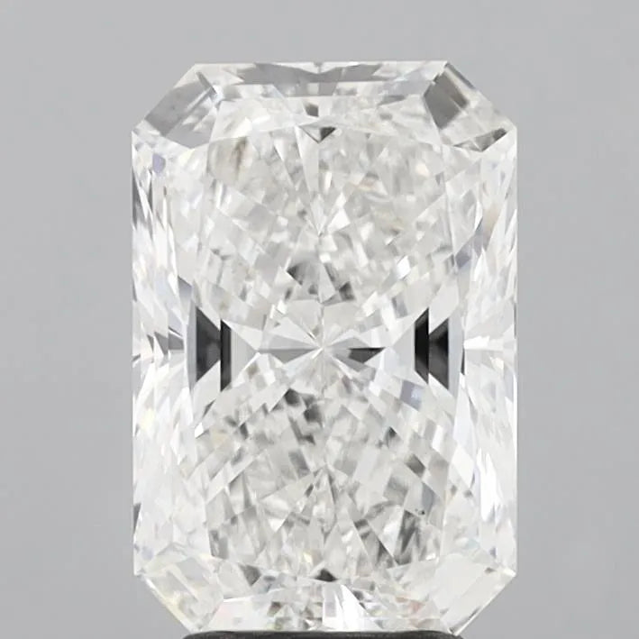 4.00ct Radiant Lab Grown Diamond (Colour G, Clarity VS1, IGI Certified)